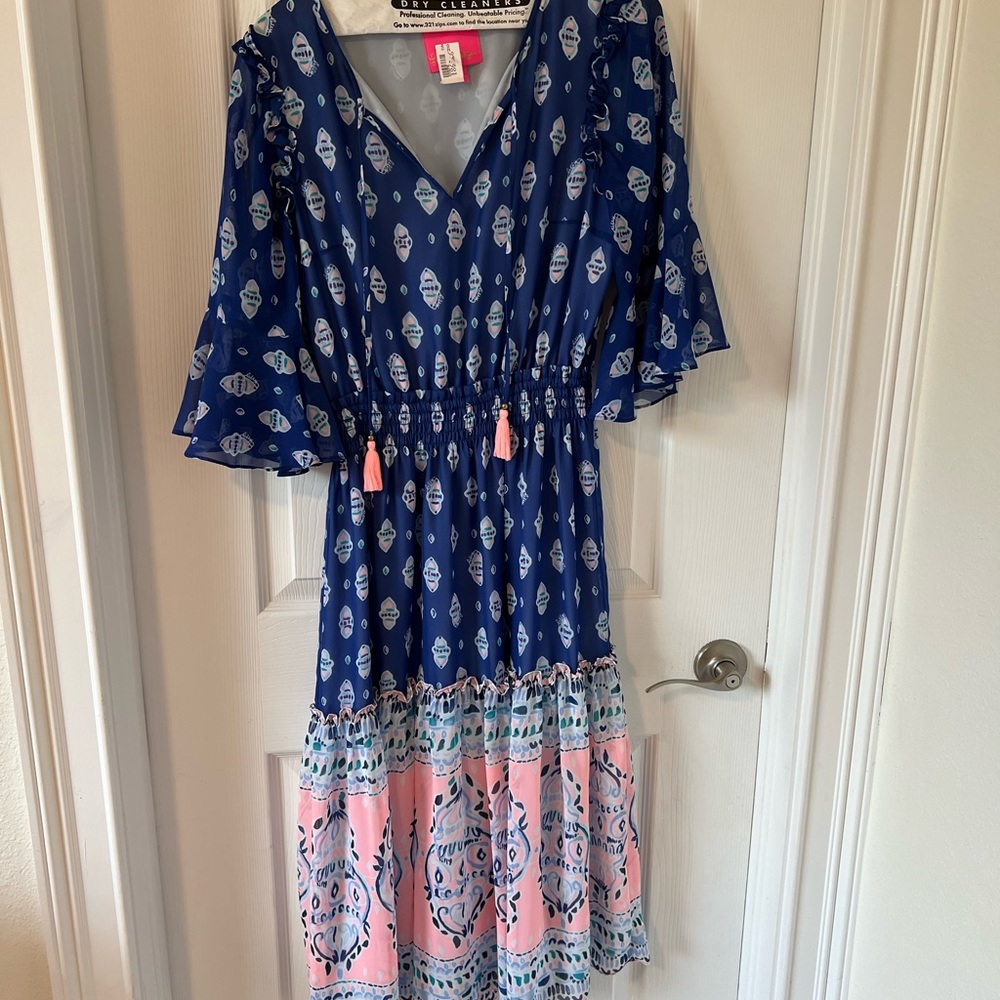 Gorgeous Lilly Pulitzer dress . Like new